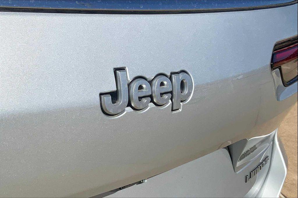 new 2025 Jeep Grand Cherokee L car, priced at $49,999