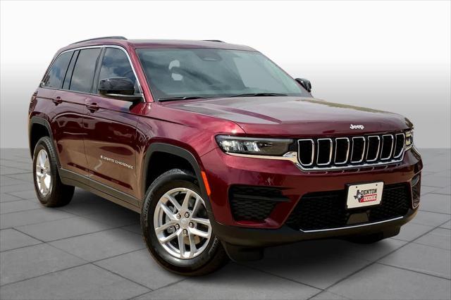 new 2024 Jeep Grand Cherokee car, priced at $38,499