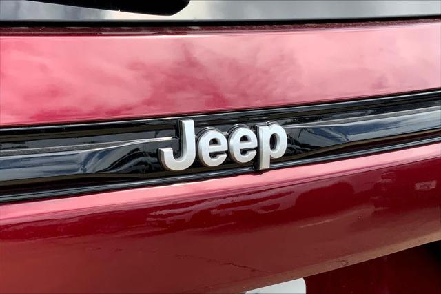 new 2024 Jeep Grand Cherokee car, priced at $38,499