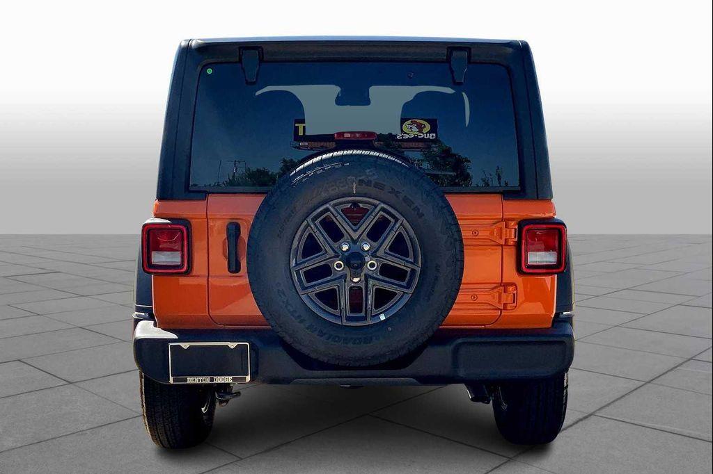 new 2025 Jeep Wrangler car, priced at $46,999