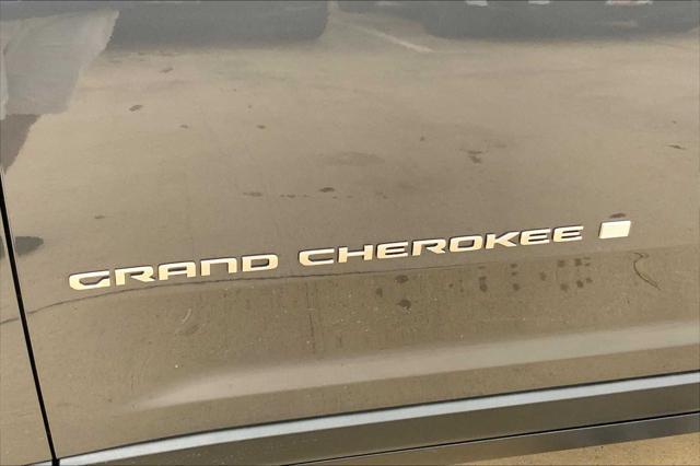 new 2025 Jeep Grand Cherokee car, priced at $54,510