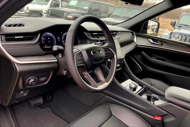 new 2025 Jeep Grand Cherokee car, priced at $54,510