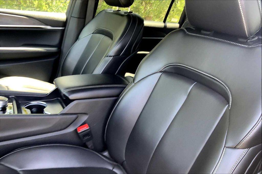 used 2024 Jeep Grand Cherokee L car, priced at $35,999