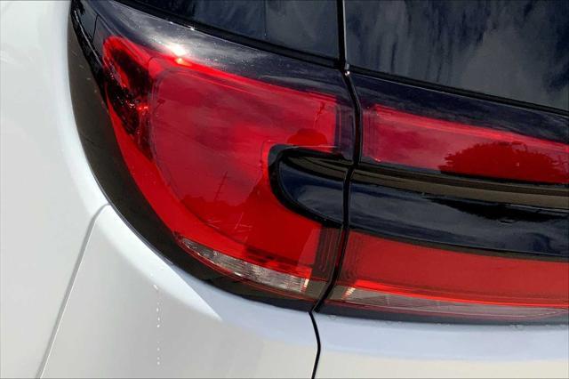 new 2025 Chrysler Pacifica car, priced at $44,445