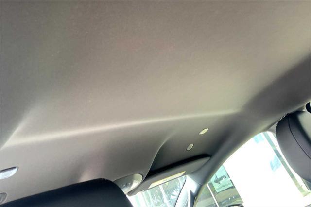 new 2025 Chrysler Pacifica car, priced at $44,445