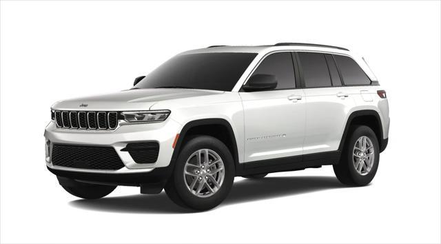 new 2025 Jeep Grand Cherokee car, priced at $37,999