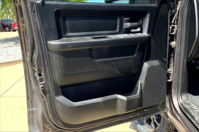 new 2025 Ram 2500 car, priced at $65,735