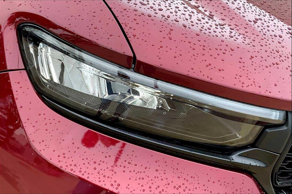 new 2025 Jeep Grand Cherokee car, priced at $42,499