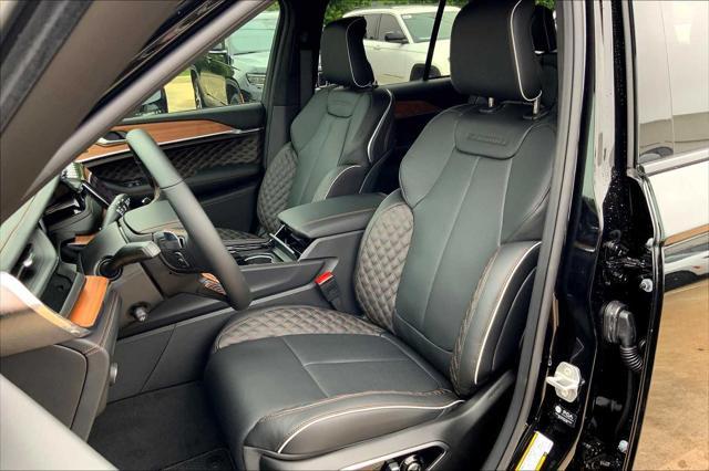 new 2025 Jeep Grand Cherokee car, priced at $68,495