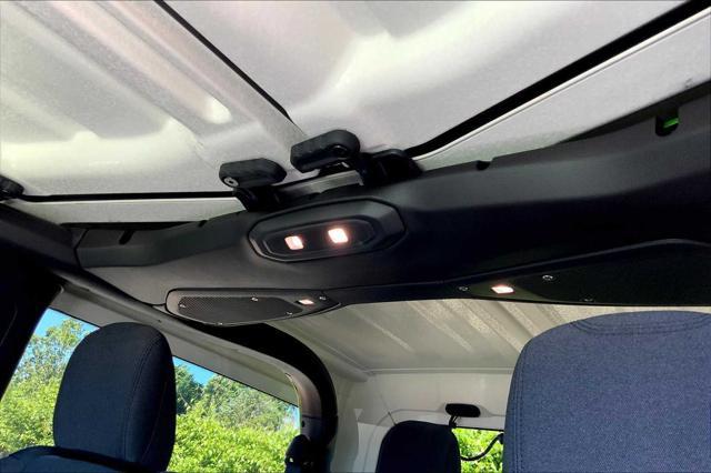 new 2025 Jeep Wrangler car, priced at $44,745