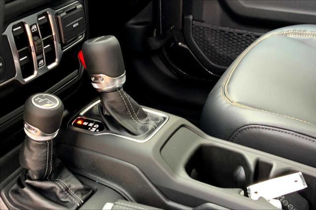 new 2025 Jeep Gladiator car, priced at $48,855
