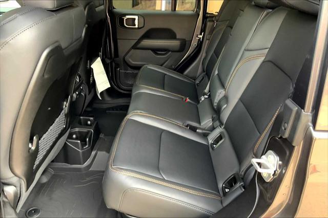 new 2025 Jeep Gladiator car, priced at $48,855