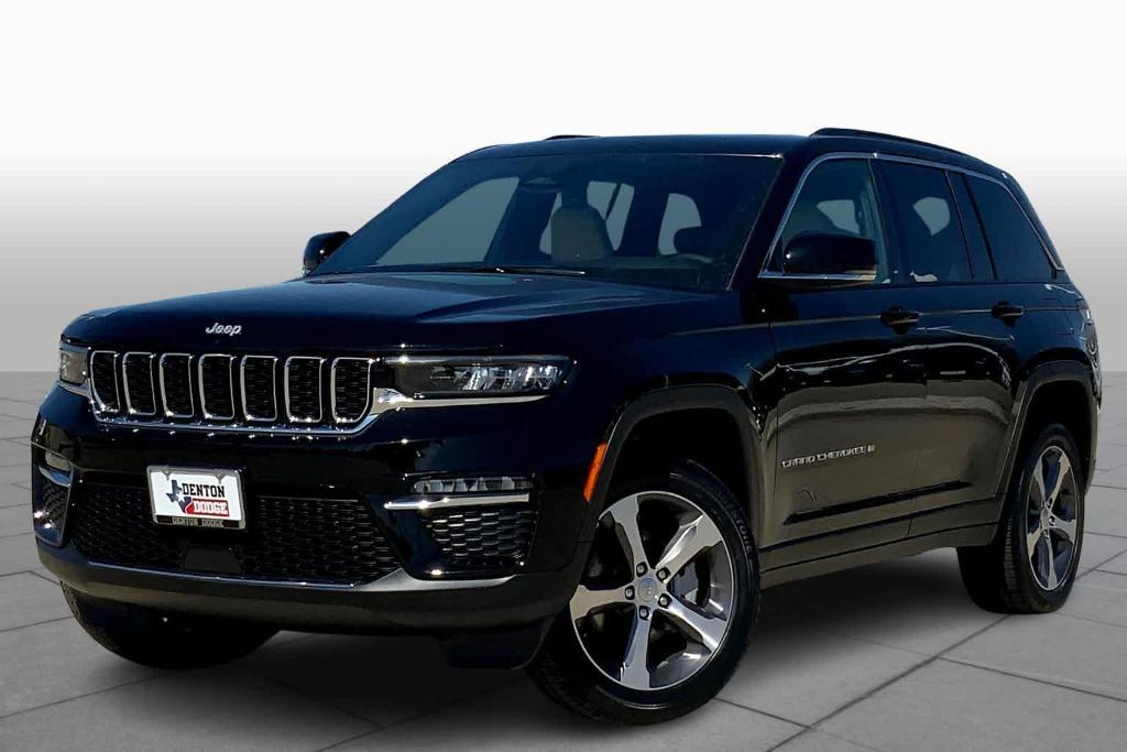 new 2024 Jeep Grand Cherokee car, priced at $47,499