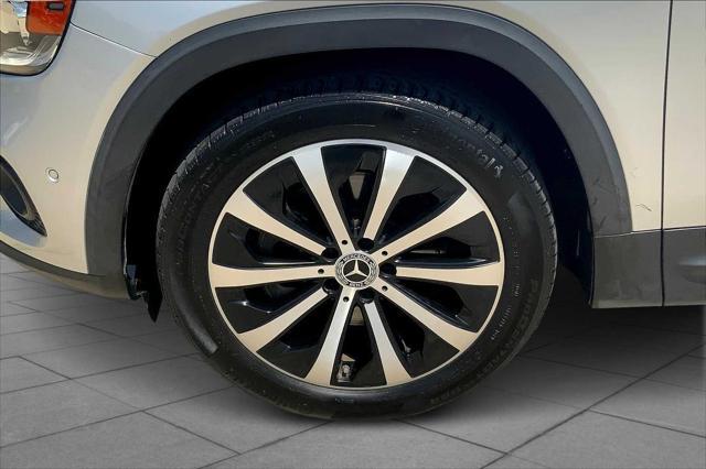 used 2020 Mercedes-Benz GLB 250 car, priced at $23,590