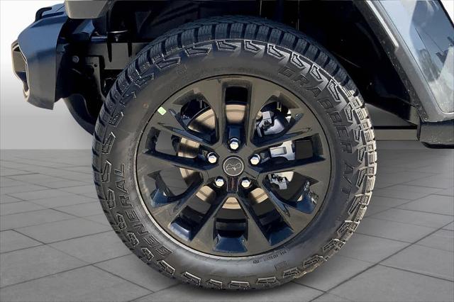 new 2025 Jeep Gladiator car, priced at $44,680