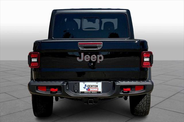 new 2025 Jeep Gladiator car, priced at $58,745