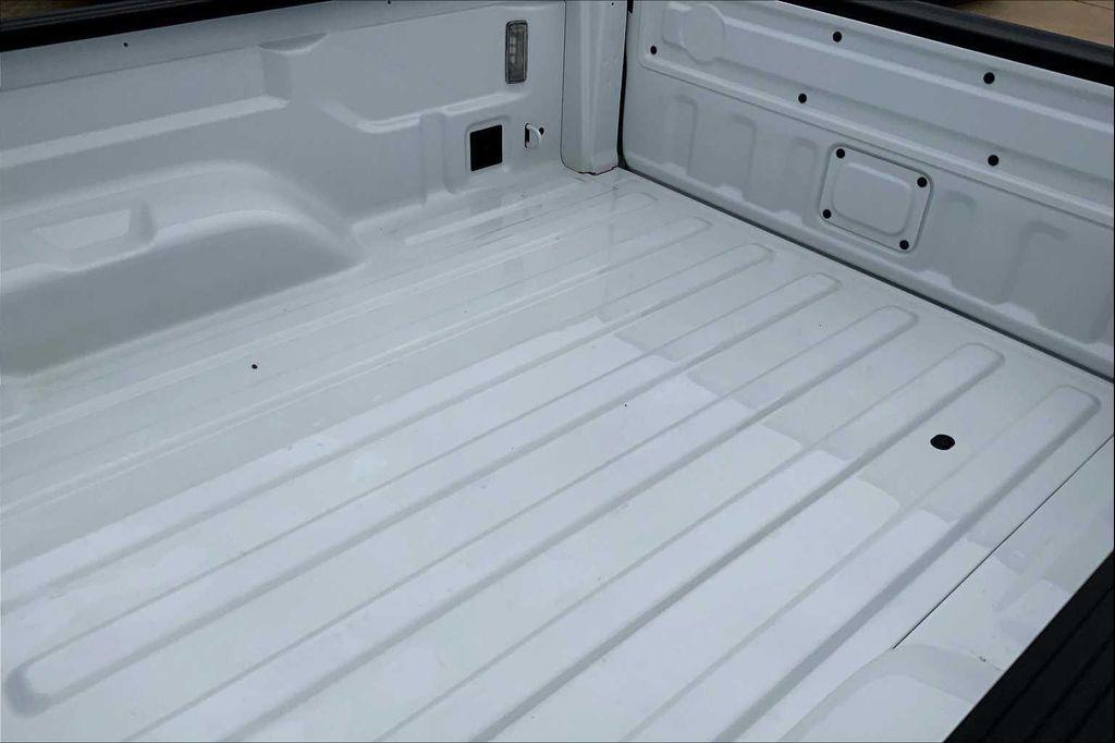 new 2025 Jeep Gladiator car, priced at $44,499