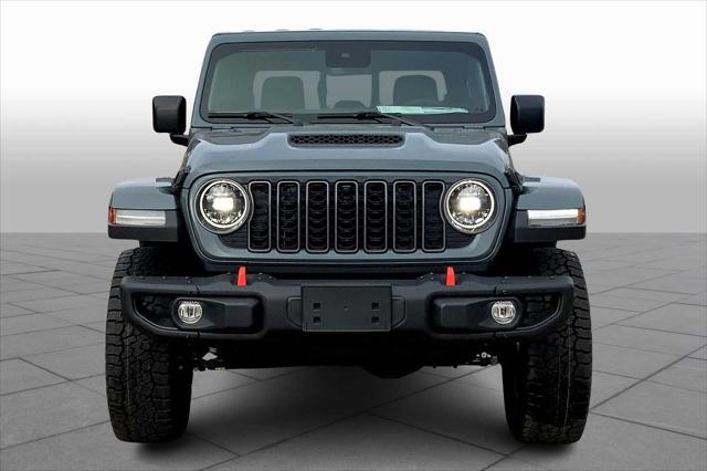 new 2025 Jeep Gladiator car, priced at $57,999