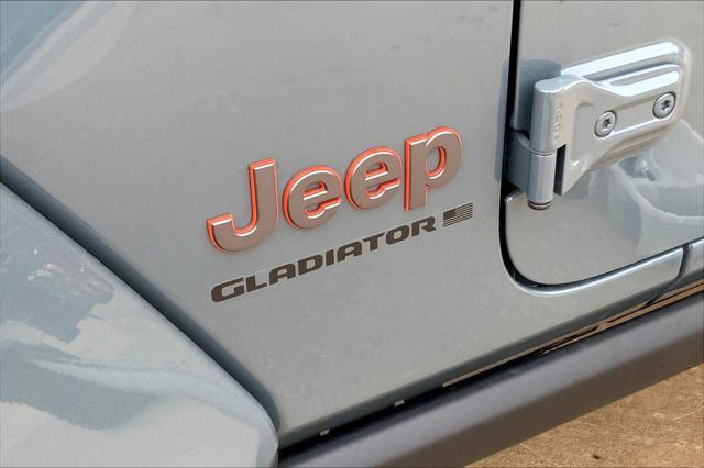 new 2025 Jeep Gladiator car, priced at $57,999