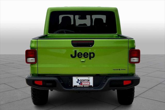 new 2025 Jeep Gladiator car, priced at $48,855