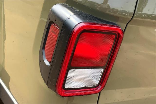 new 2025 Jeep Gladiator car, priced at $43,385