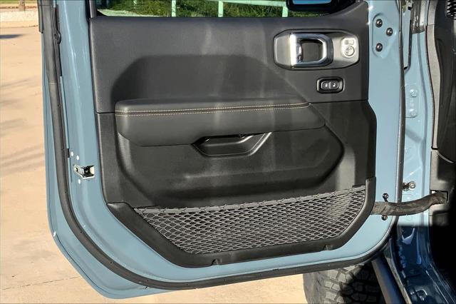 new 2025 Jeep Gladiator car, priced at $45,999