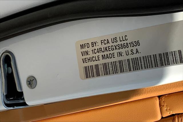 new 2025 Jeep Grand Cherokee L car, priced at $69,900