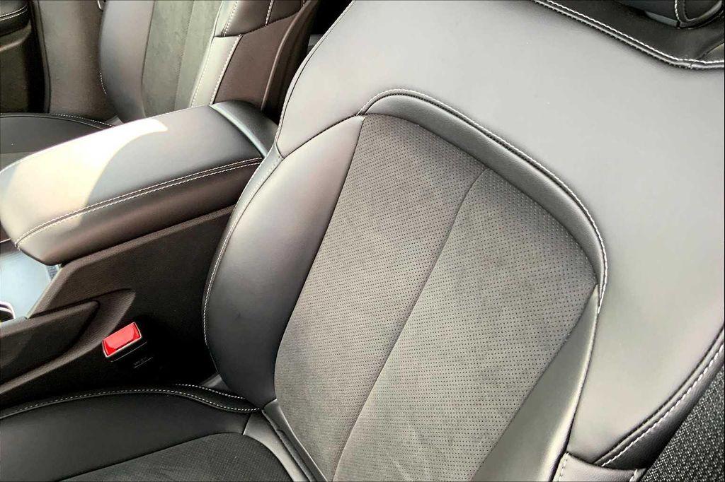 new 2025 Jeep Grand Cherokee L car, priced at $44,999