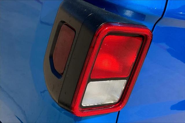 new 2025 Jeep Gladiator car, priced at $50,180
