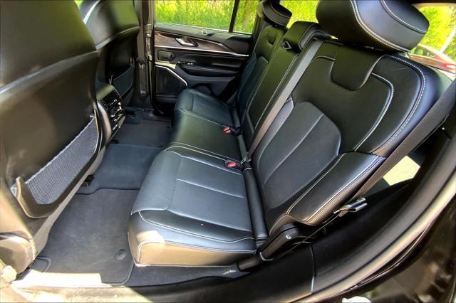 used 2023 Jeep Grand Cherokee car, priced at $39,590