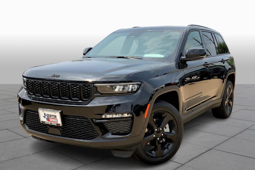 new 2024 Jeep Grand Cherokee car, priced at $45,999