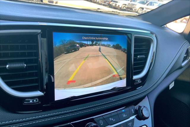 new 2025 Chrysler Pacifica car, priced at $44,445