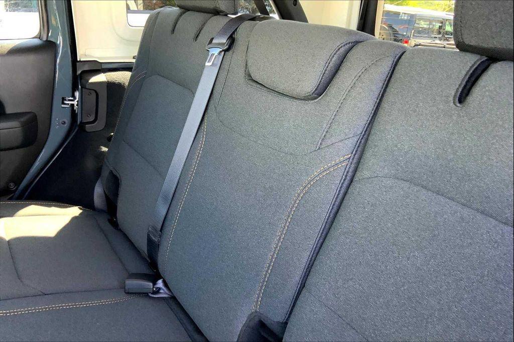 new 2025 Jeep Wrangler car, priced at $46,999