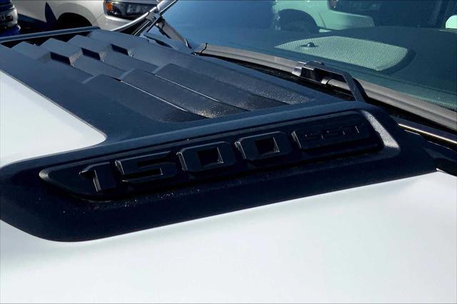 new 2025 Ram 1500 car, priced at $72,870