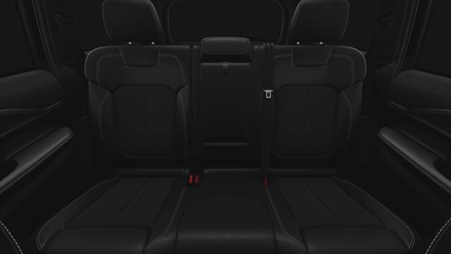 new 2025 Jeep Grand Cherokee car, priced at $48,375