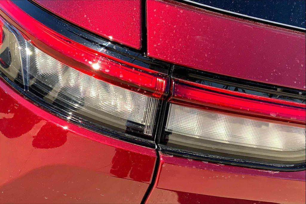 new 2025 Jeep Grand Cherokee car, priced at $37,999