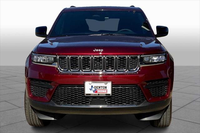 new 2025 Jeep Grand Cherokee car, priced at $42,175
