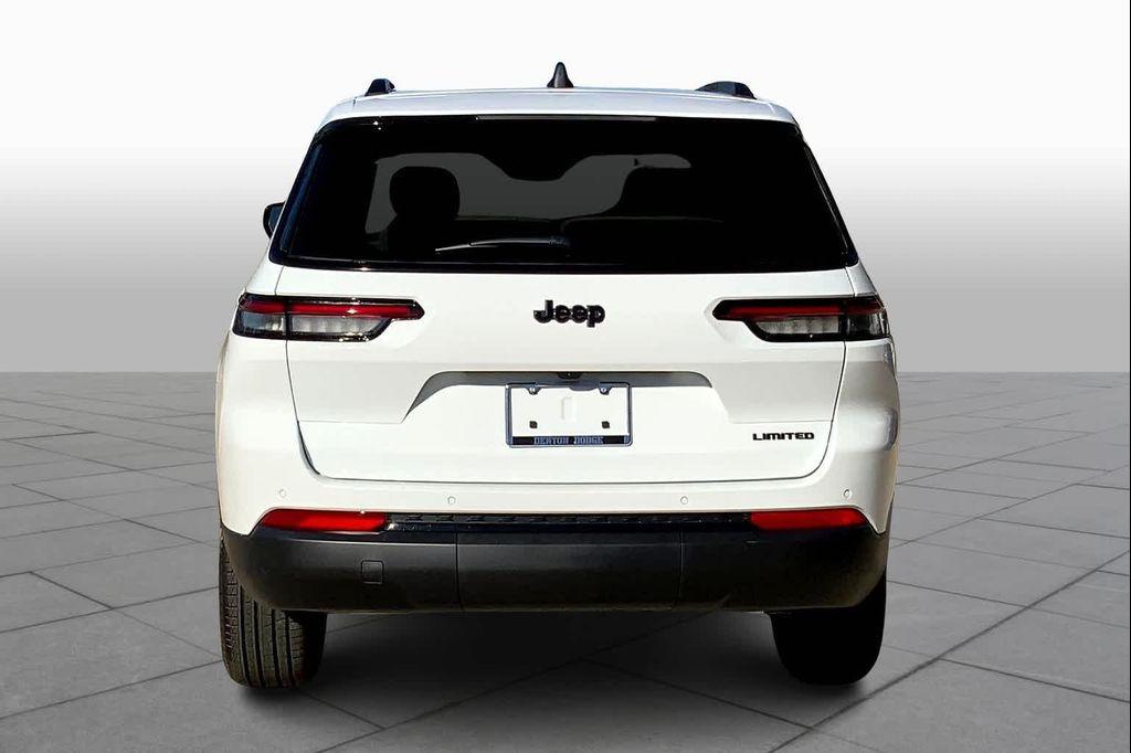 new 2025 Jeep Grand Cherokee L car, priced at $44,999
