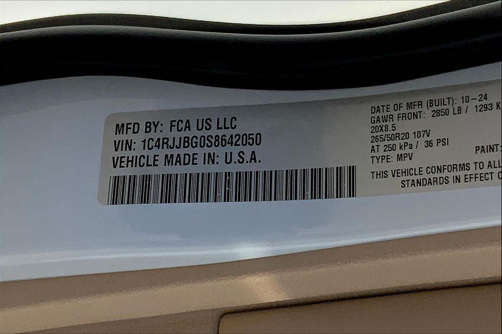 new 2025 Jeep Grand Cherokee L car, priced at $44,999