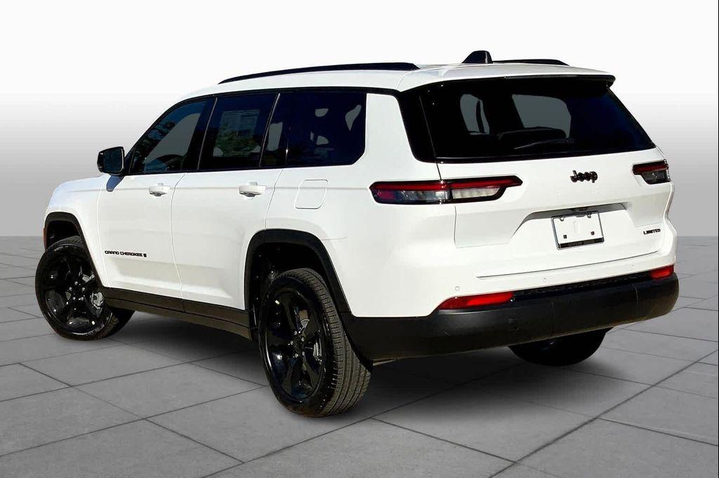 new 2025 Jeep Grand Cherokee L car, priced at $44,999