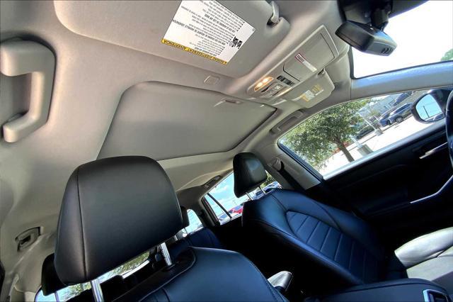 used 2023 Toyota Highlander Hybrid car, priced at $39,990