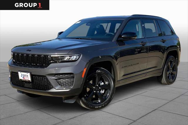 new 2025 Jeep Grand Cherokee car, priced at $48,375