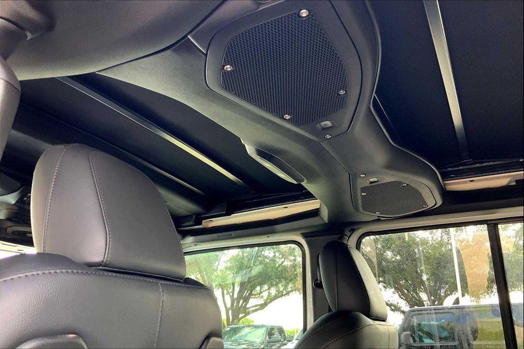 new 2025 Jeep Wrangler car, priced at $52,999