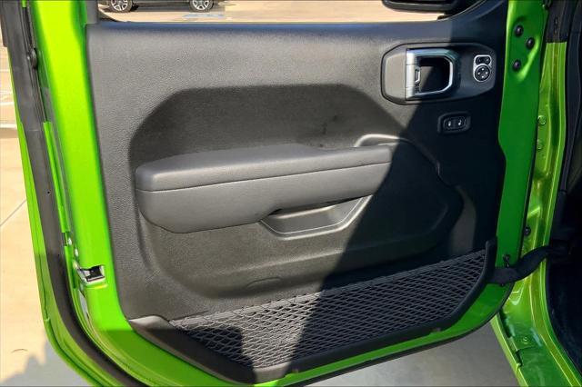 new 2025 Jeep Wrangler car, priced at $44,070