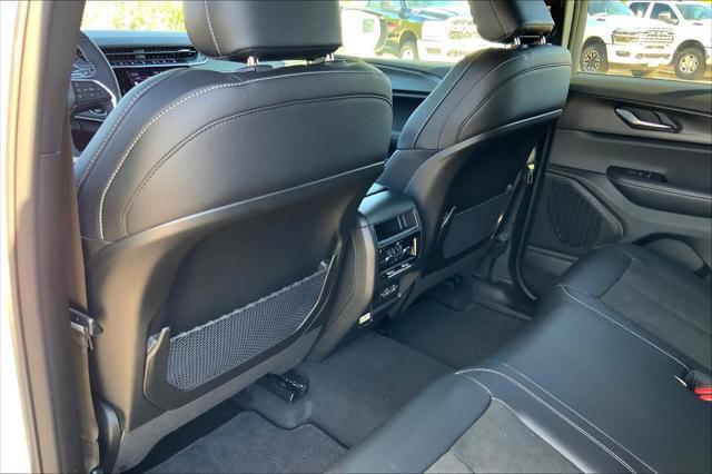new 2025 Jeep Grand Cherokee car, priced at $46,135