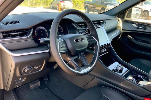 new 2025 Jeep Grand Cherokee car, priced at $46,135