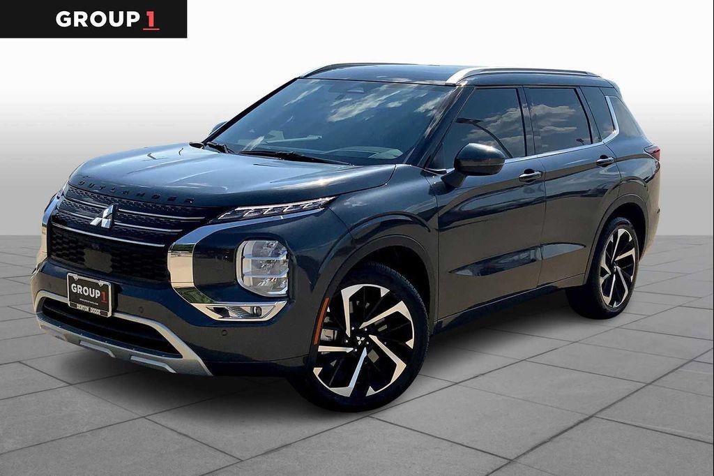 used 2024 Mitsubishi Outlander car, priced at $31,990