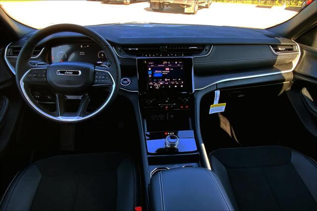new 2025 Jeep Grand Cherokee car, priced at $47,780