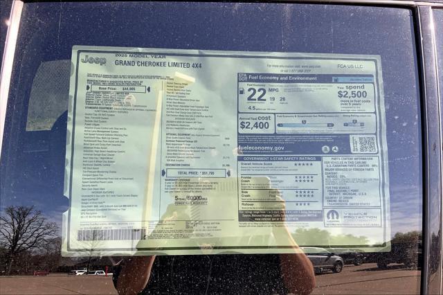 new 2025 Jeep Grand Cherokee car, priced at $51,795