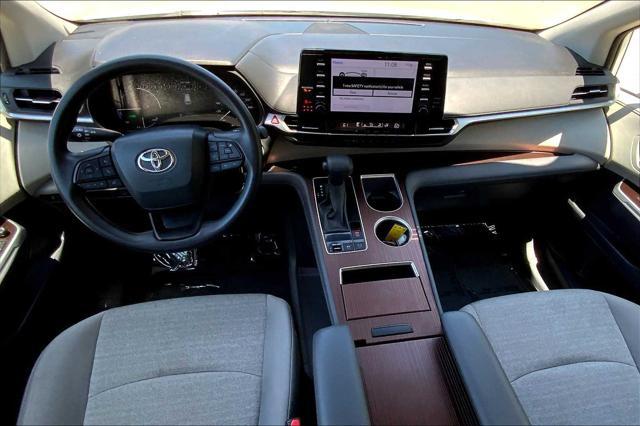 used 2024 Toyota Sienna car, priced at $39,990